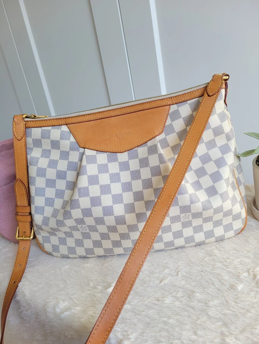 Louis Vuitton more compact style